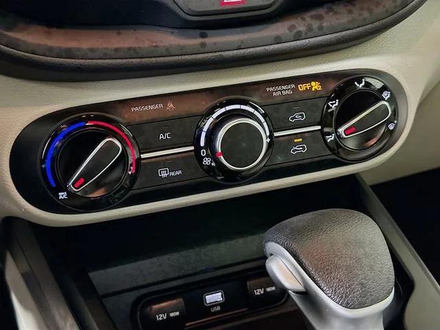 used 2023 Kia Soul car, priced at $20,897