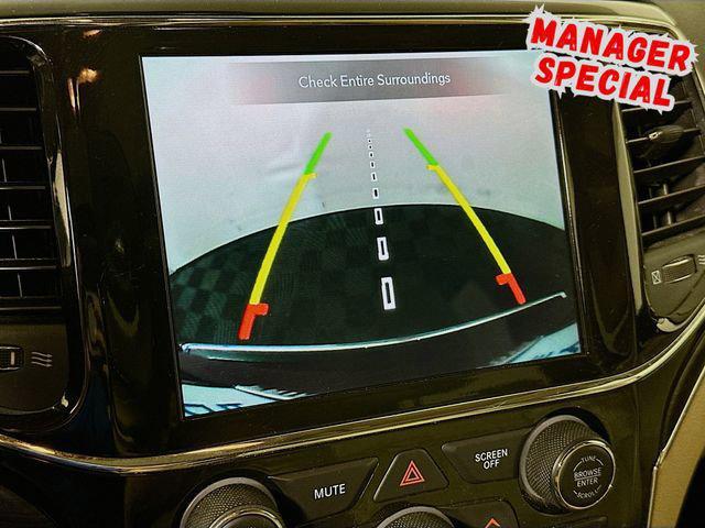 used 2022 Jeep Grand Cherokee car, priced at $28,501