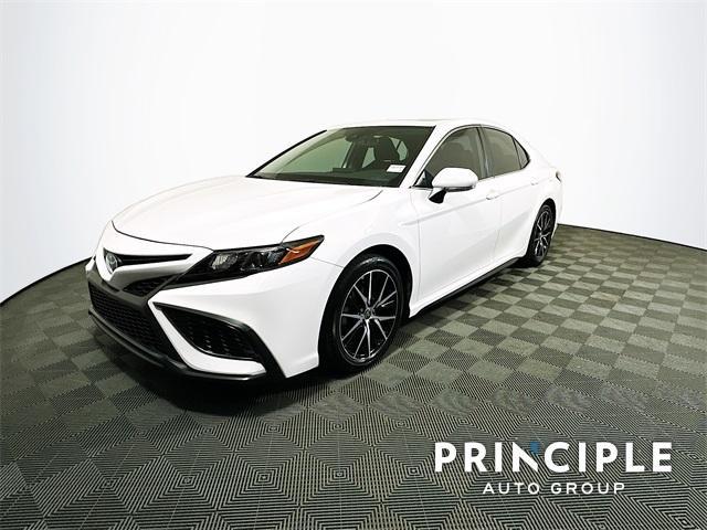 used 2023 Toyota Camry Hybrid car, priced at $28,594