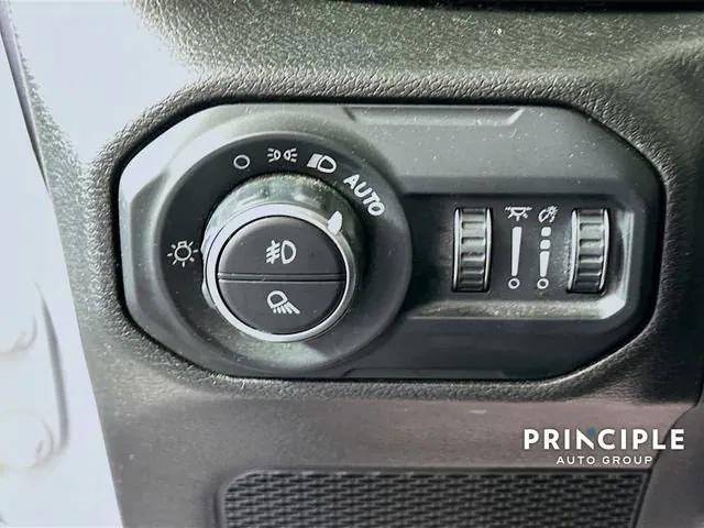 used 2022 Jeep Gladiator car, priced at $27,991