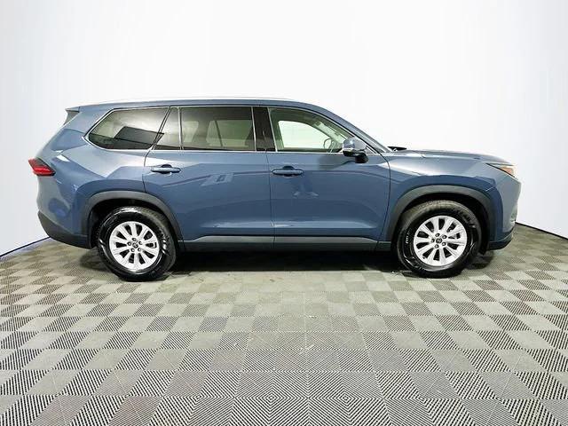 used 2025 Toyota Grand Highlander car, priced at $45,991