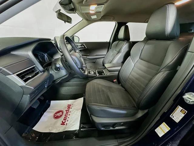 used 2024 Mitsubishi Outlander car, priced at $23,994