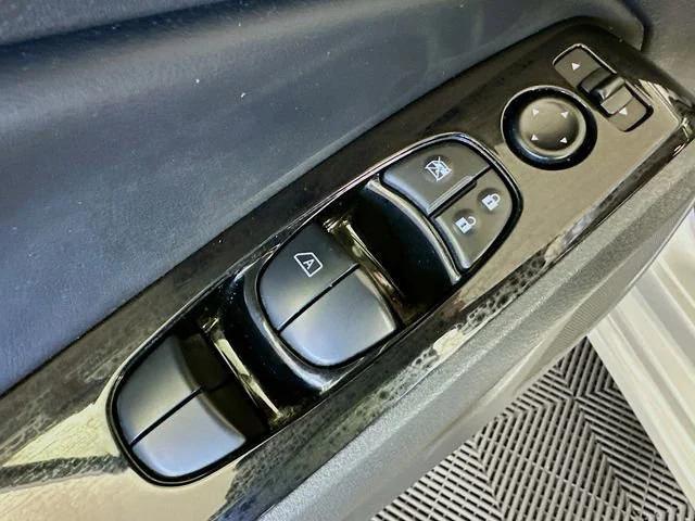 used 2023 Nissan Altima car, priced at $19,228