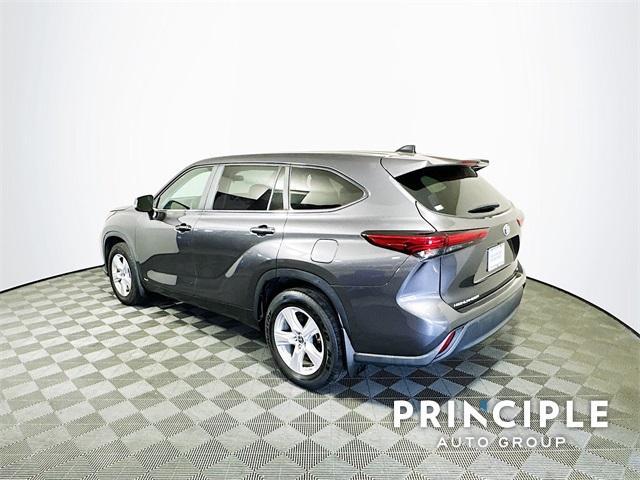 used 2023 Toyota Highlander Hybrid car, priced at $35,791