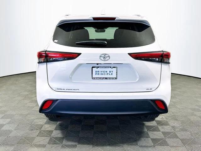 used 2023 Toyota Highlander car, priced at $37,958