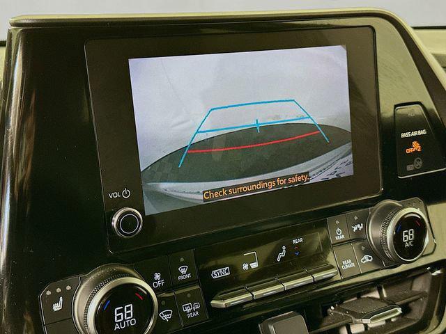 used 2023 Toyota Highlander car, priced at $37,991