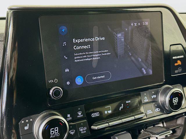 used 2023 Toyota Highlander car, priced at $37,991