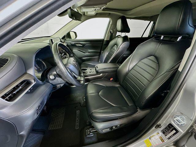 used 2023 Toyota Highlander car, priced at $37,991