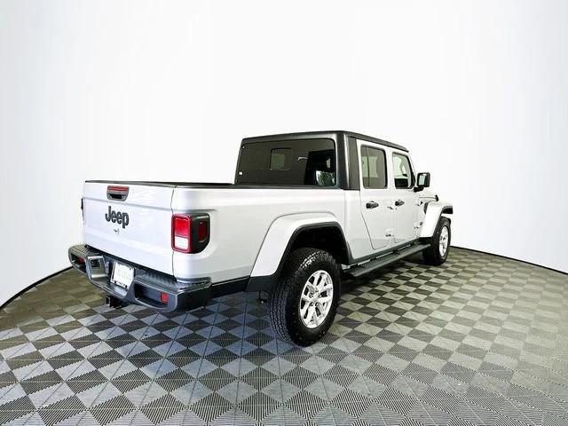 used 2023 Jeep Gladiator car, priced at $28,727