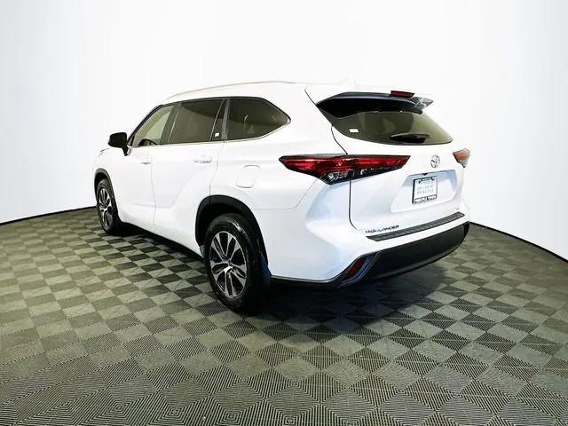 used 2023 Toyota Highlander car, priced at $35,346