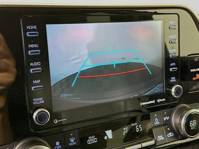 used 2021 Toyota Highlander car, priced at $29,524
