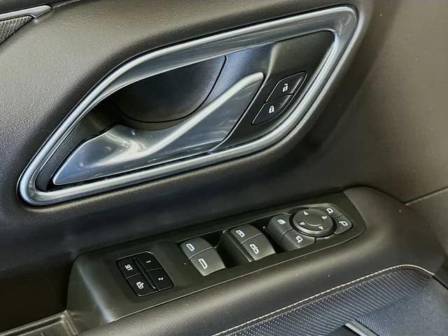 used 2021 GMC Yukon XL car, priced at $43,790
