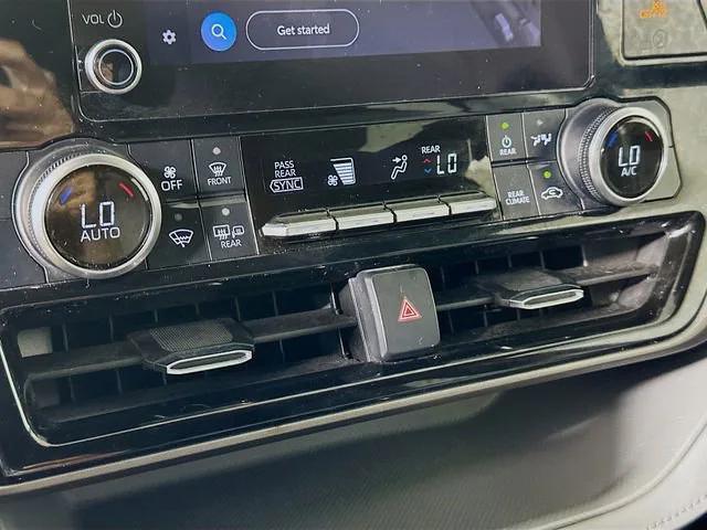 used 2023 Toyota Highlander car, priced at $32,562