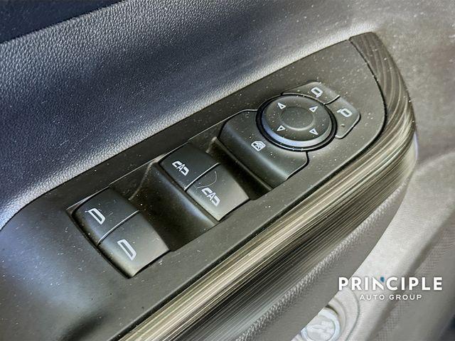 used 2023 GMC Acadia car, priced at $27,994