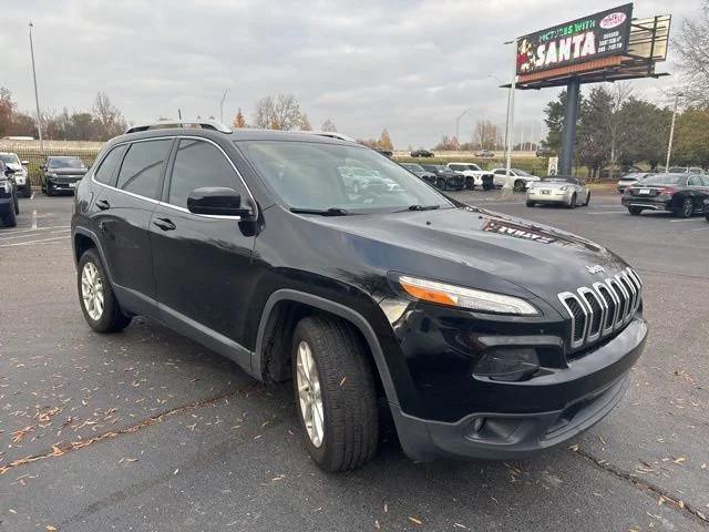 used 2018 Jeep Cherokee car, priced at $13,991