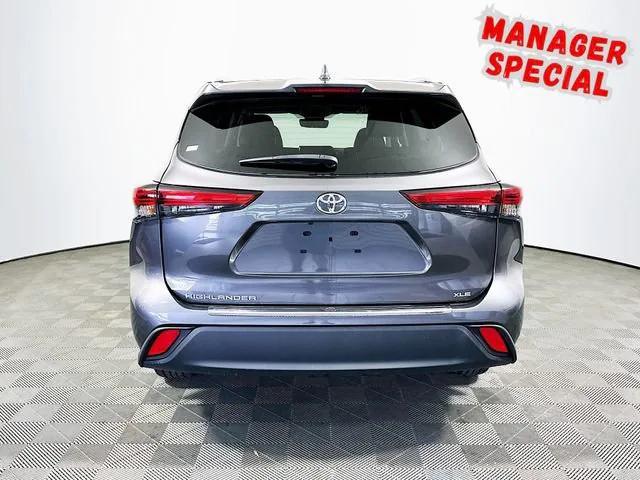used 2023 Toyota Highlander car, priced at $36,987