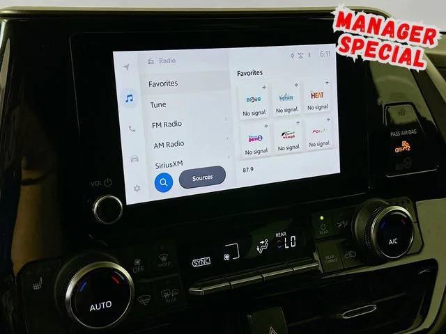used 2023 Toyota Highlander car, priced at $36,987