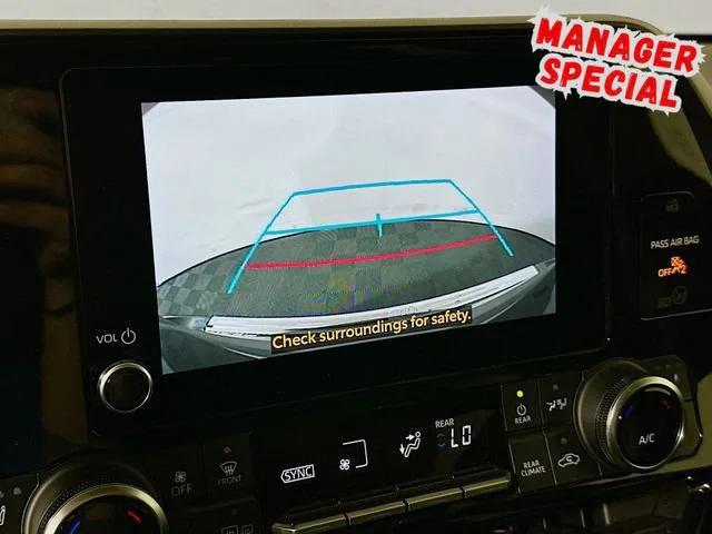 used 2023 Toyota Highlander car, priced at $36,987
