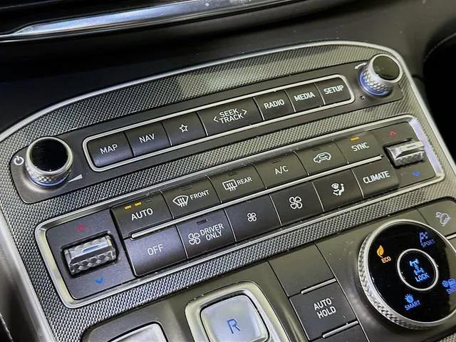 used 2022 Hyundai Santa Fe car, priced at $26,250