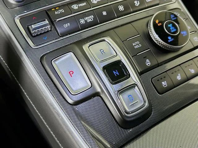 used 2022 Hyundai Santa Fe car, priced at $26,250