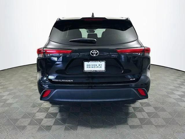 used 2023 Toyota Highlander car, priced at $35,942