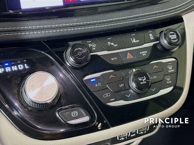 used 2021 Chrysler Pacifica Hybrid car, priced at $22,498