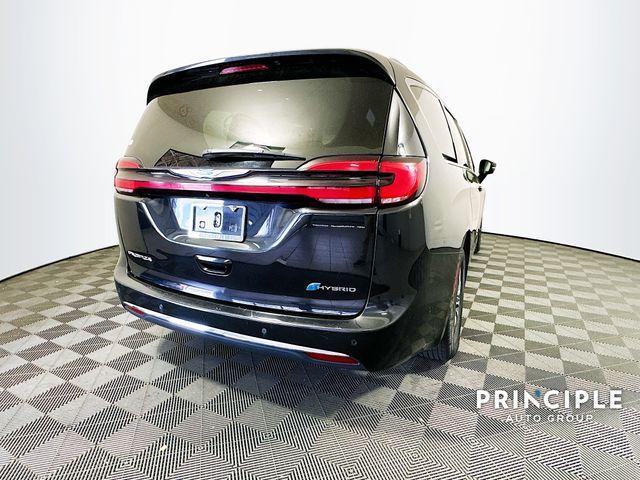 used 2021 Chrysler Pacifica Hybrid car, priced at $22,498