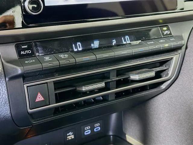 used 2025 Toyota Camry car, priced at $27,991