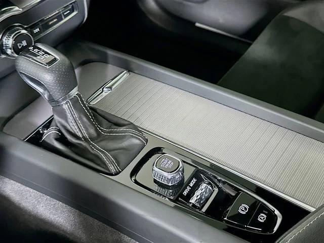 used 2019 Volvo XC60 car, priced at $27,779