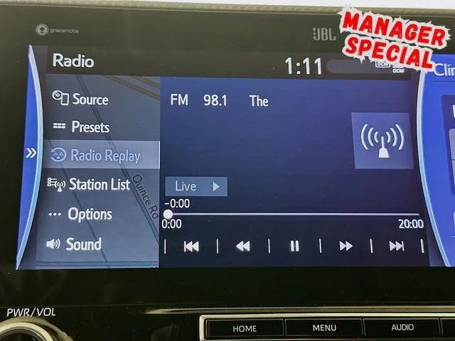 used 2022 Toyota Highlander car, priced at $39,987