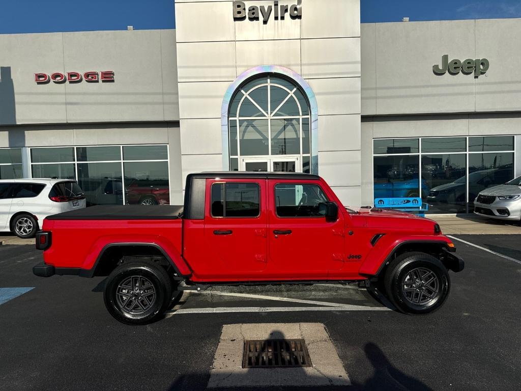 new 2024 Jeep Gladiator car, priced at $51,790