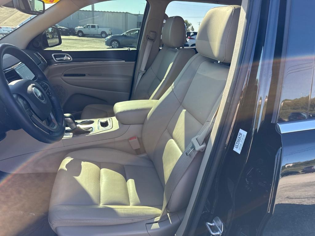 used 2021 Jeep Grand Cherokee car, priced at $30,085