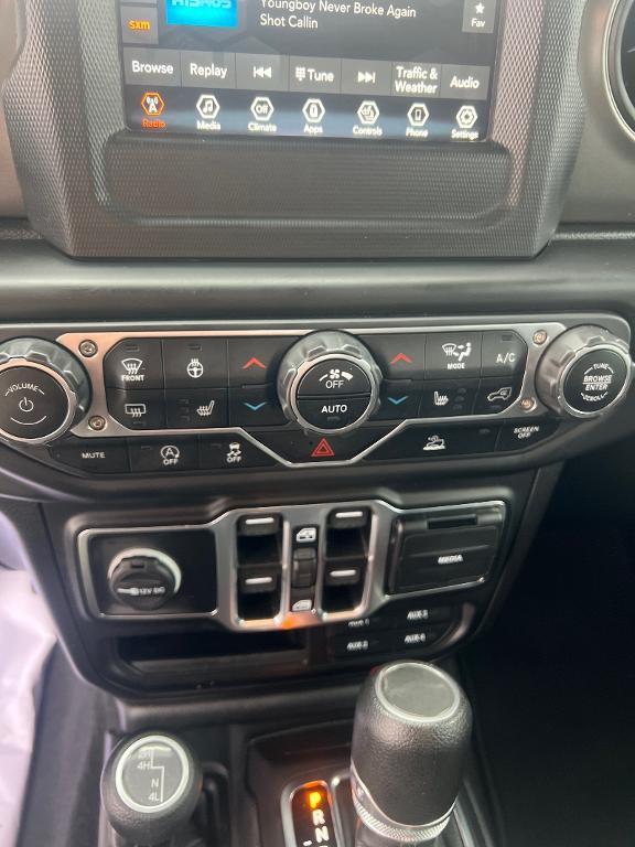 used 2023 Jeep Gladiator car, priced at $31,784