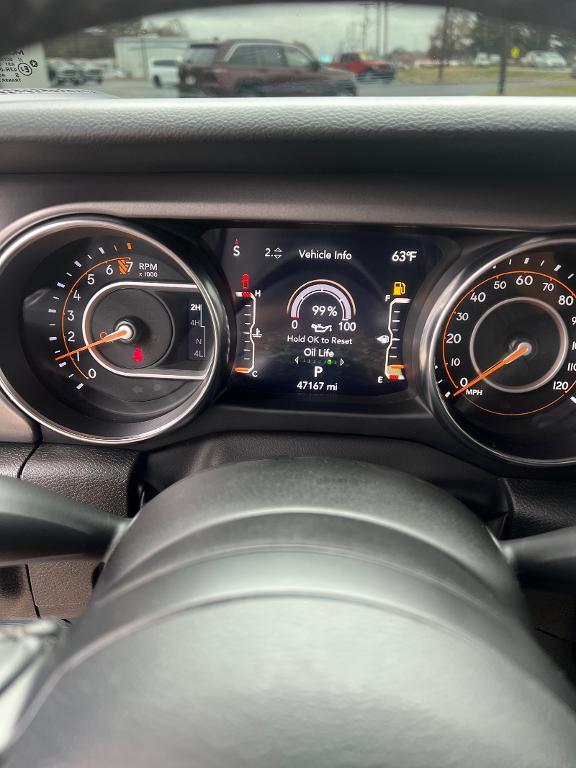 used 2023 Jeep Gladiator car, priced at $31,784