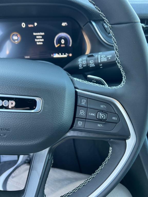 new 2025 Jeep Grand Cherokee L car, priced at $45,720