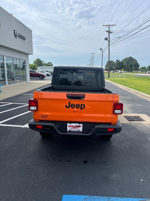 new 2025 Jeep Gladiator car, priced at $51,225