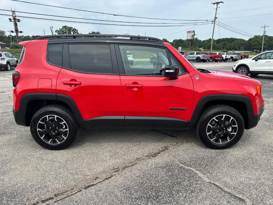 new 2023 Jeep Renegade car, priced at $30,671