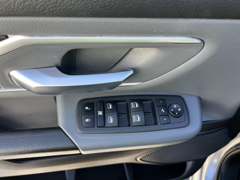 used 2022 Ram 1500 car, priced at $33,461
