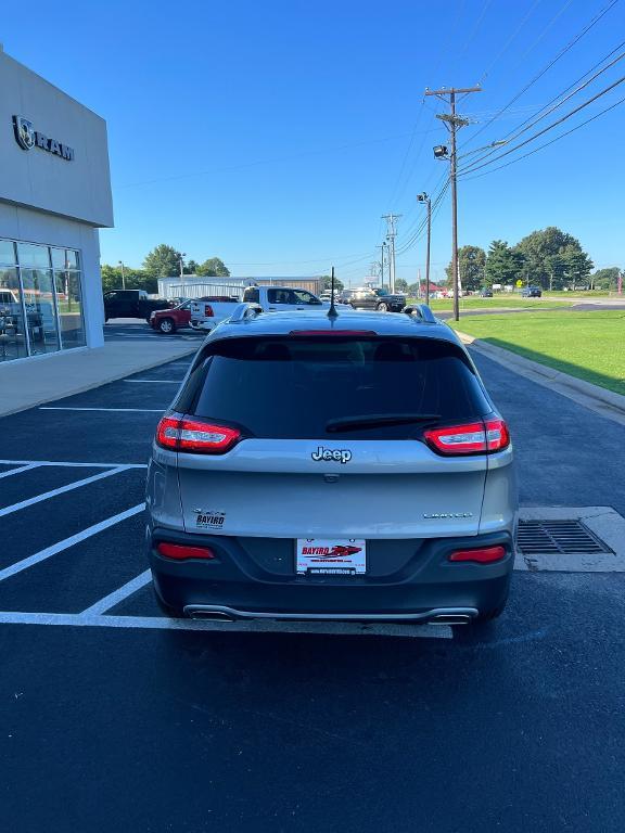 used 2017 Jeep Cherokee car, priced at $17,999