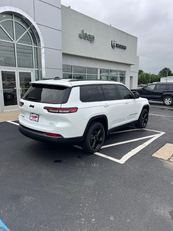 used 2021 Jeep Grand Cherokee L car, priced at $29,439