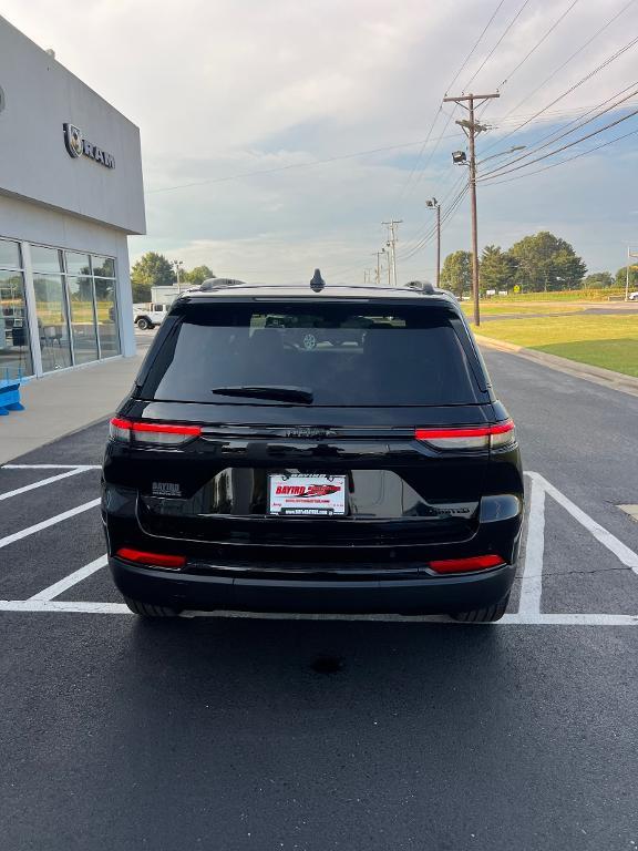 new 2025 Jeep Grand Cherokee car, priced at $48,493