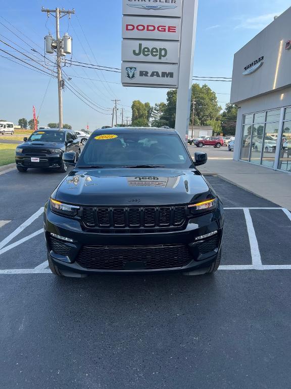 new 2025 Jeep Grand Cherokee car, priced at $48,493