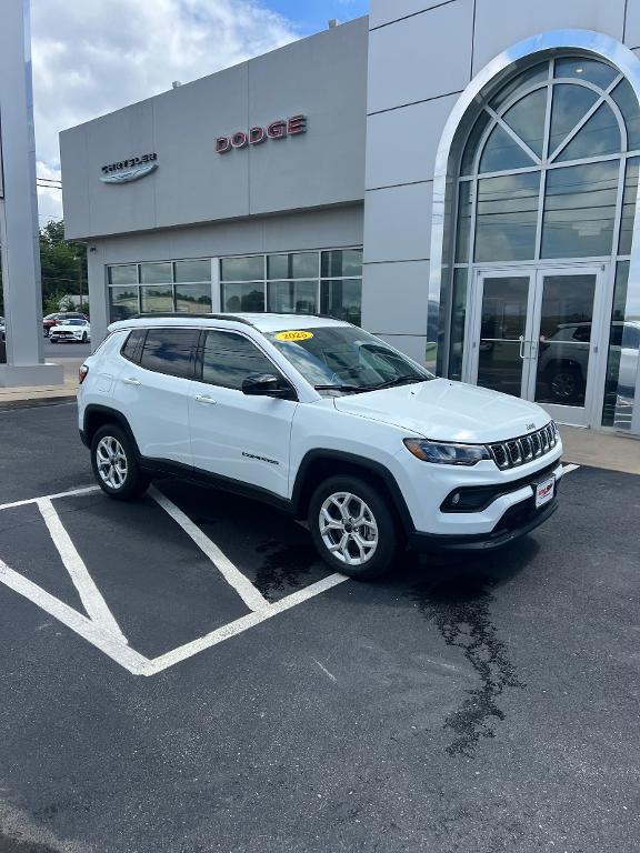 new 2025 Jeep Compass car, priced at $32,840