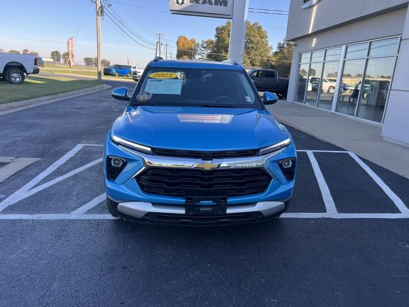 used 2025 Chevrolet TrailBlazer car, priced at $26,997