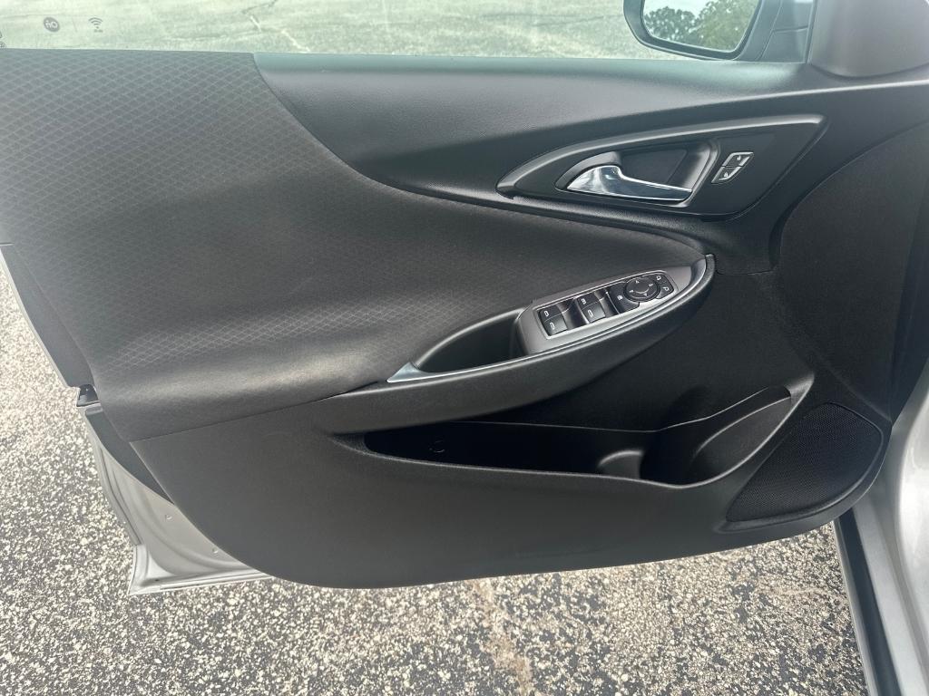 used 2021 Chevrolet Malibu car, priced at $16,218