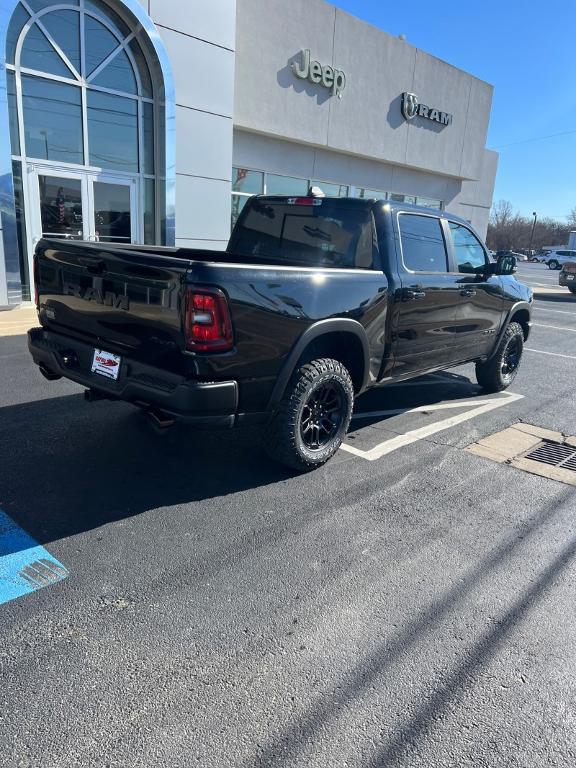 new 2025 Ram 1500 car, priced at $65,622