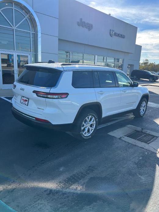 used 2022 Jeep Grand Cherokee L car, priced at $33,200