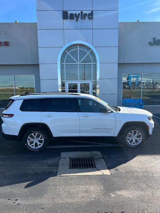 used 2022 Jeep Grand Cherokee L car, priced at $33,200