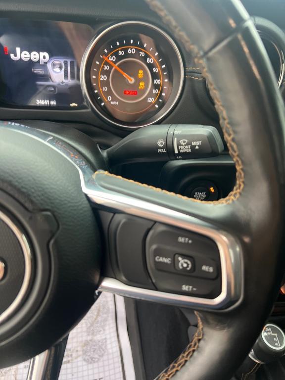 used 2022 Jeep Gladiator car, priced at $43,785