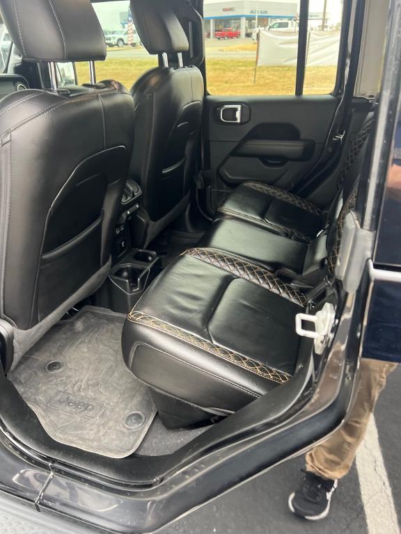 used 2022 Jeep Gladiator car, priced at $43,785